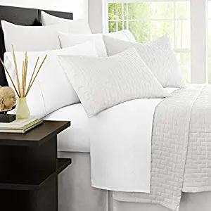 Zen Bamboo 1800 Series Luxury Bed Sheets - Eco-Friendly, Hypoallergenic and Wrinkle Resistant Rayon Derived from Bamboo - 4-Piece - King - White